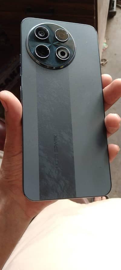Tecno SPARK 30 Pro