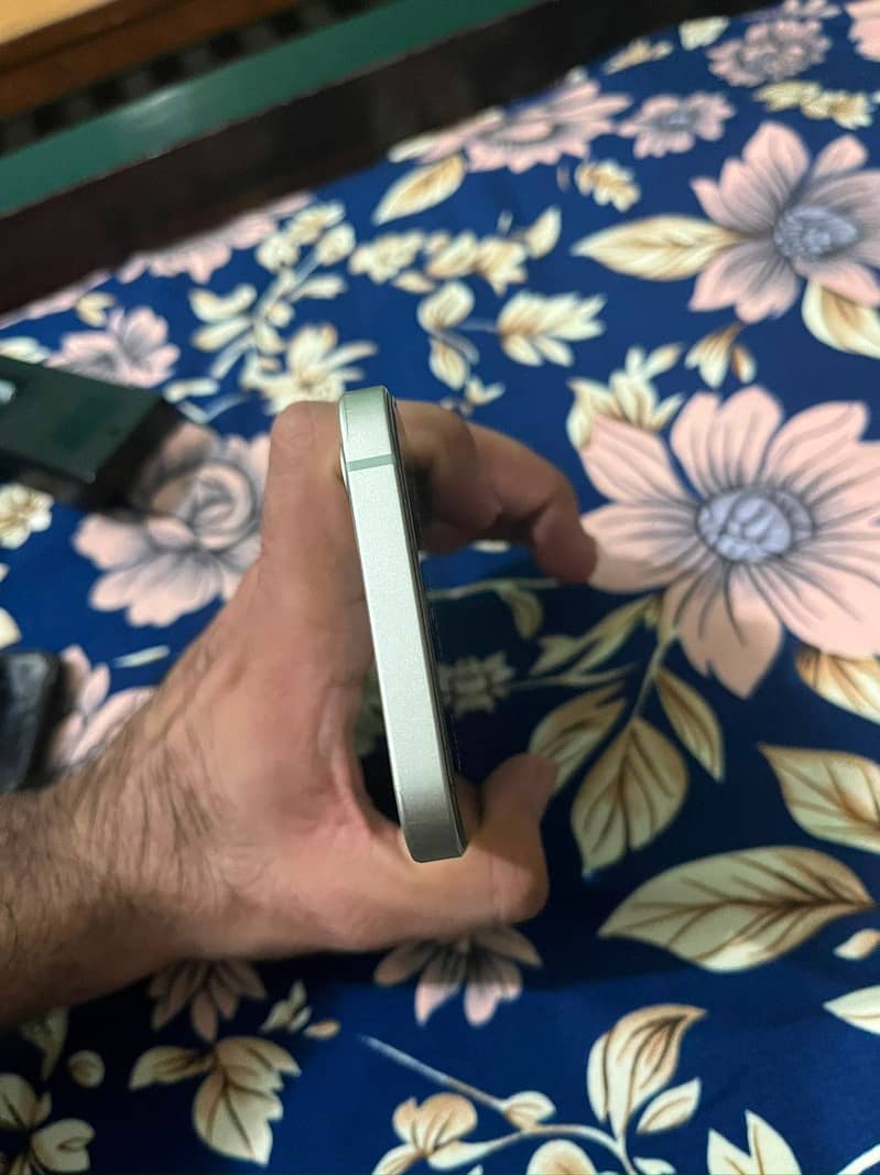 Apple iPhone 12 mini 2