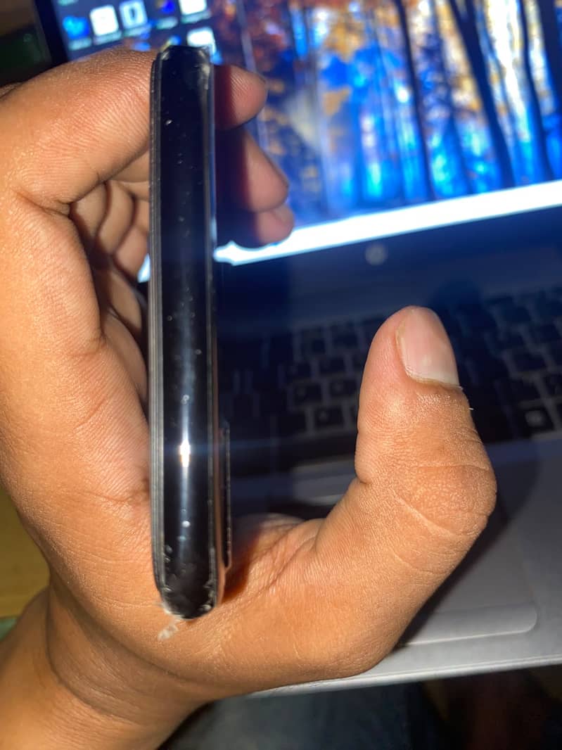 Apple iPhone 7 Plus 4