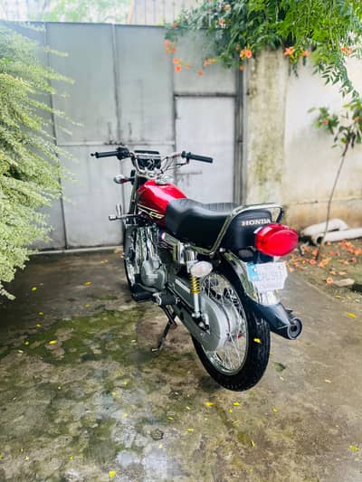 Honda 125 special addition