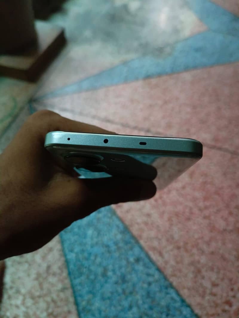 One Plus Ace 2V 0