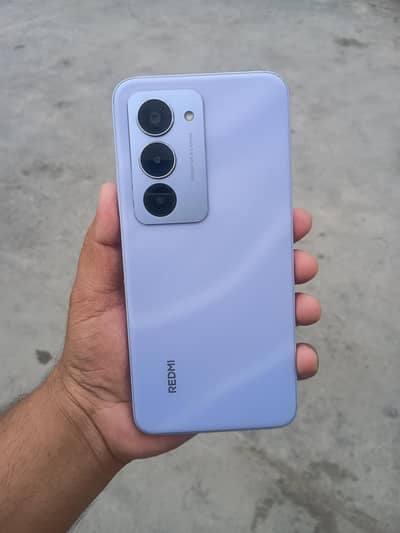 Redmi 15  (8/128)