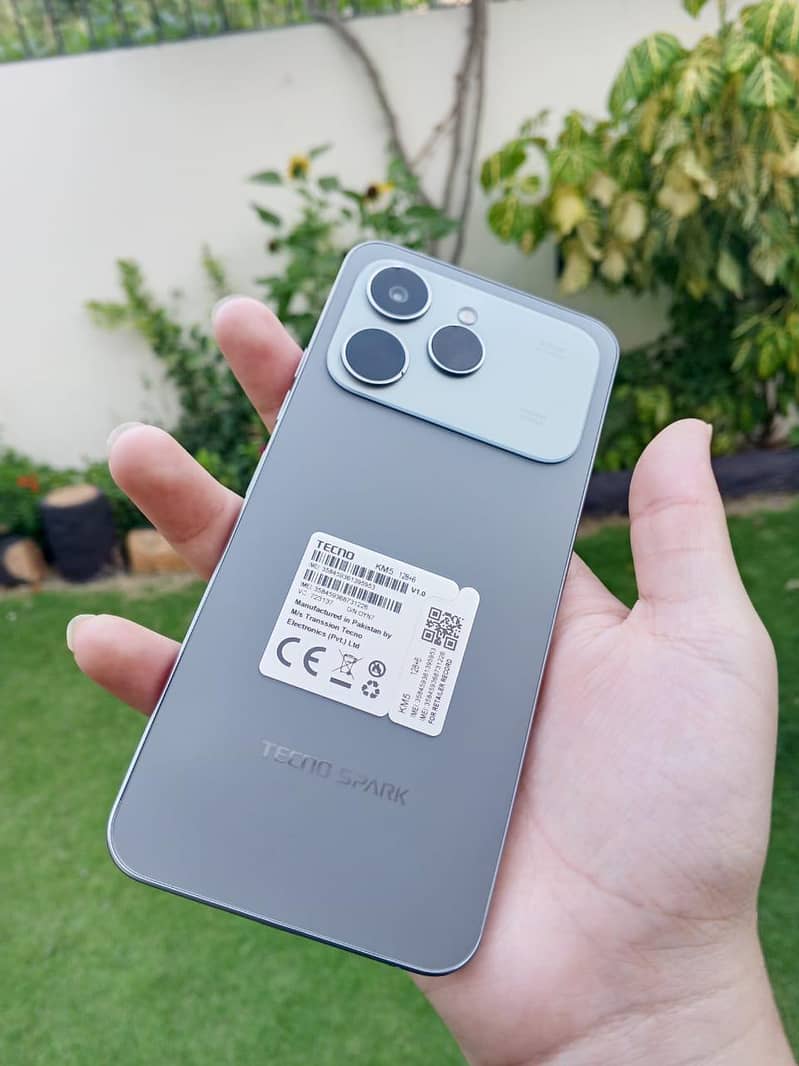 Tecno spark 40 2