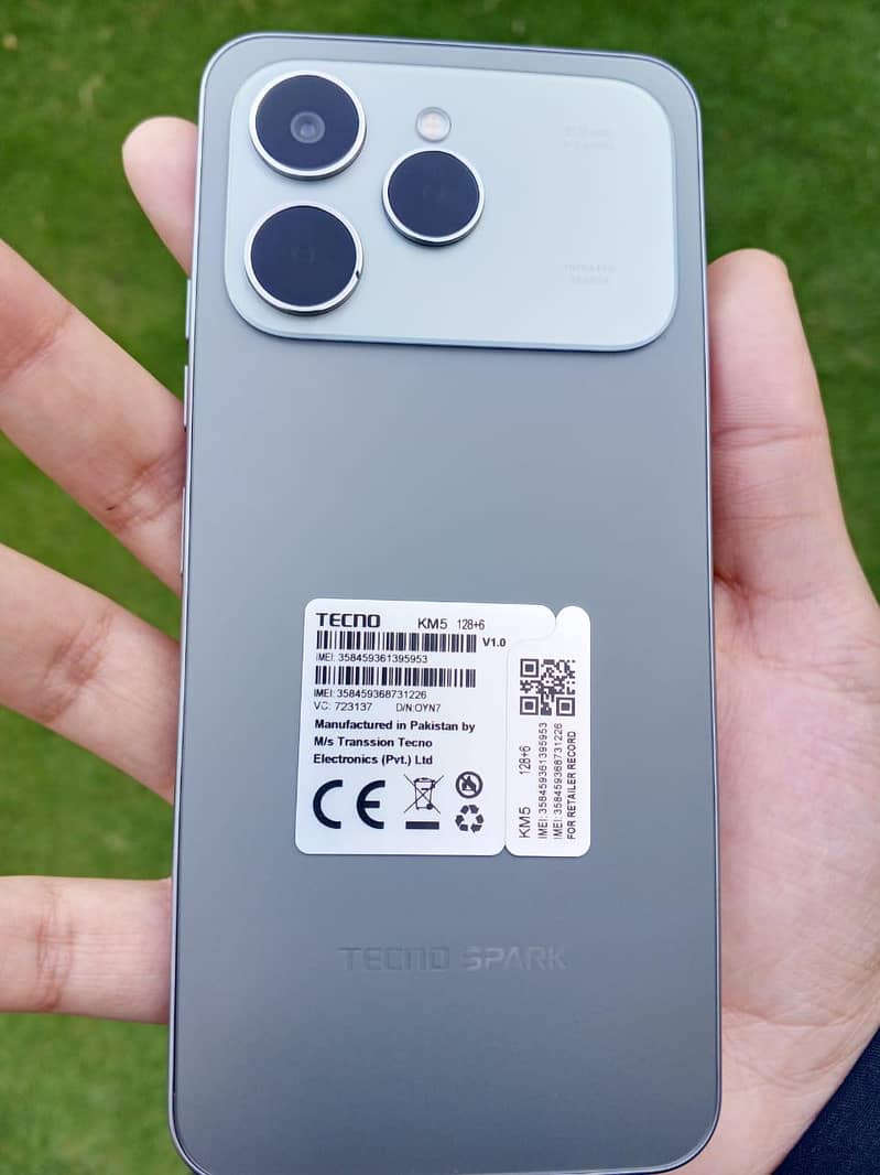 Tecno spark 40 5