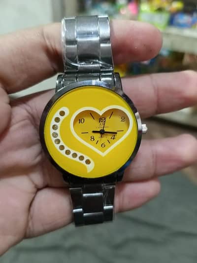 Ladies luxury style fashion clock with chain strap
