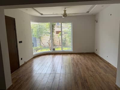 Beautiful well maintained house