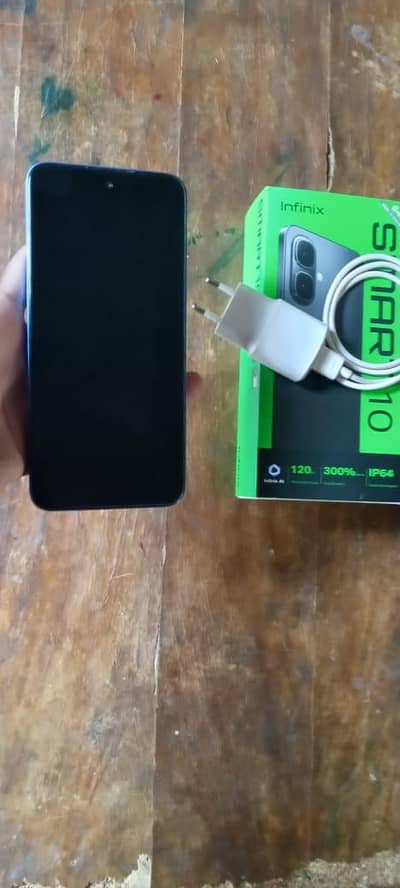 Infinix smart 10 4+64