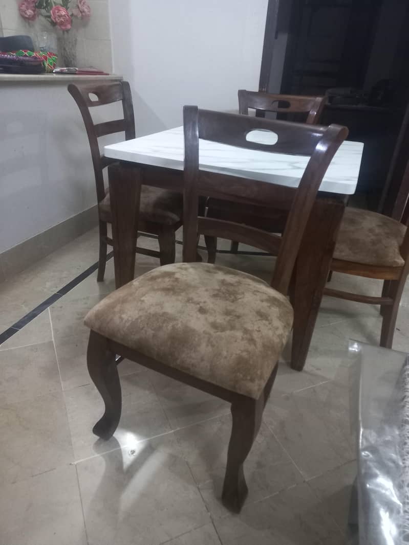 solid sheesham wood dining table 1