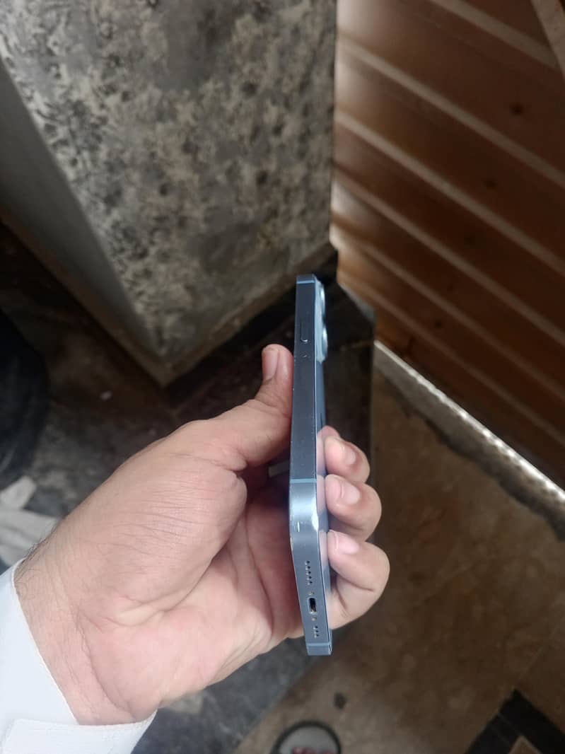 Apple iPhone 14 1