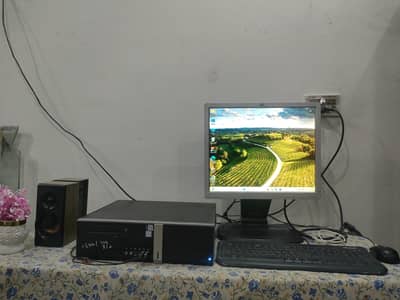 core i 3 7 generation 4 ram 250 hard drive