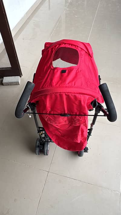 Baby Stroller / Baby Pram for Sale – One Wheel Missing