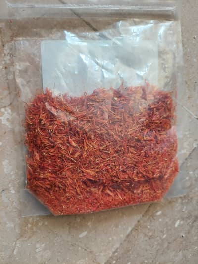Imported Spannish zafran 14gram available , Pure and Organic.