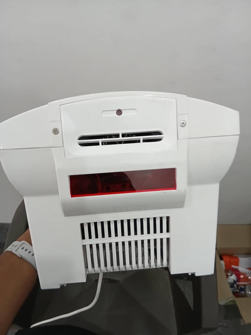 hand dryer 3