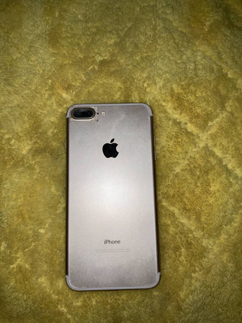 Apple iPhone 7 Plus 1