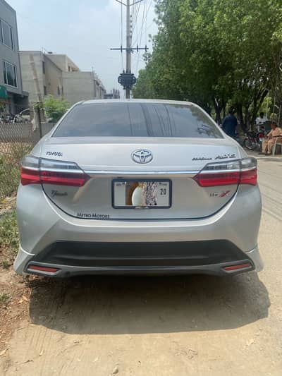 Toyota Altis Grande CVT 1.8 2020