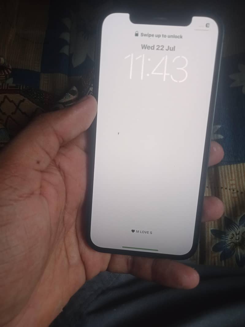 Apple iPhone 12 1