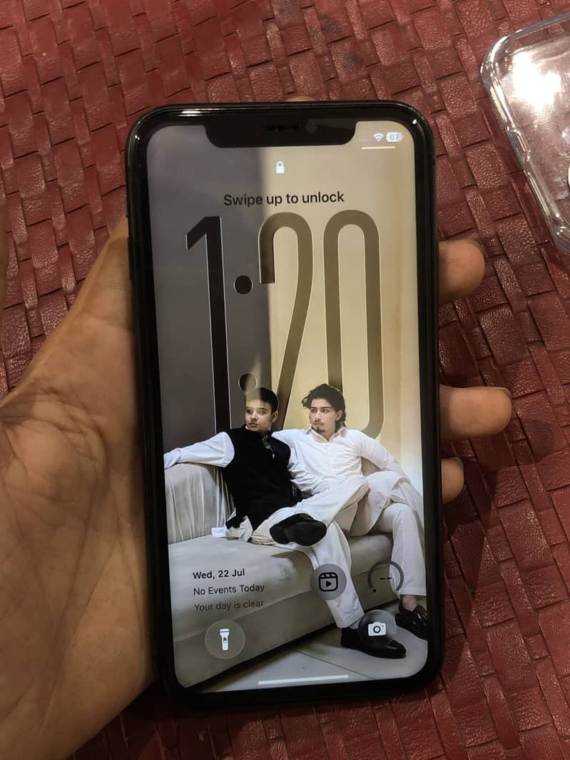 Apple iPhone 11 3
