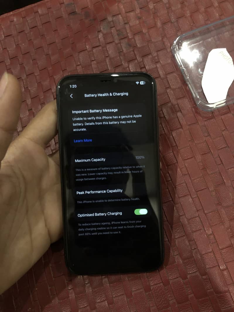 Apple iPhone 11 4