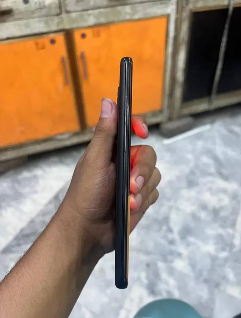 One Plus 9 pro 5G 0