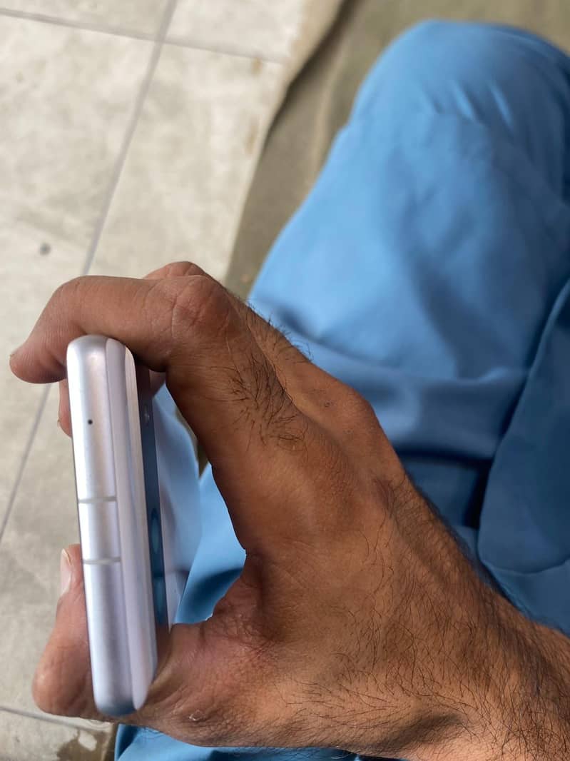 GOOGLE PIXEL 7A 1