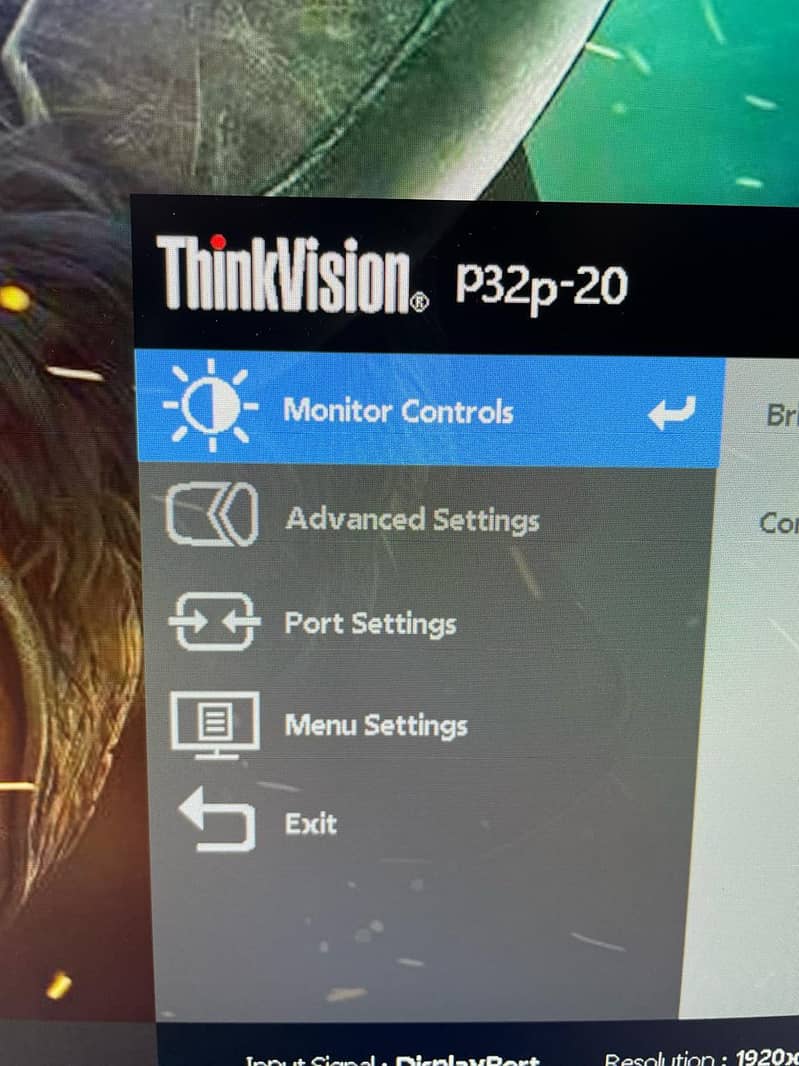 32 inch 4k Lenovo boderless 1