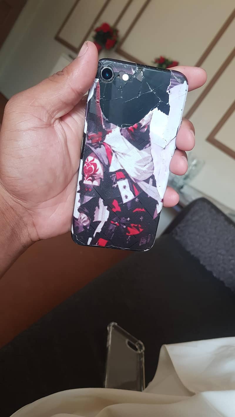 Apple iPhone SE 0