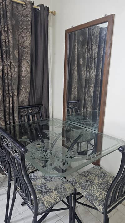 Dining table with 4 chairs