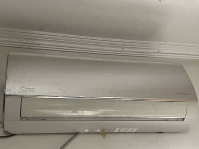 Haier 1.5 Ton inverter