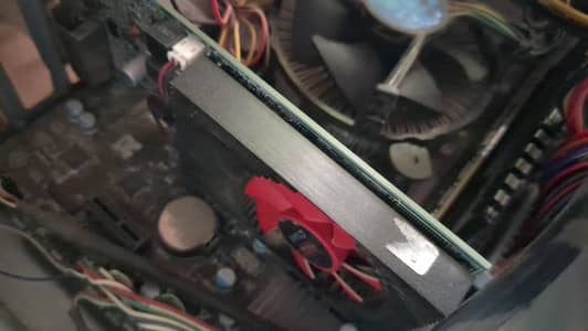 r5 430 2gb condition 8/10
