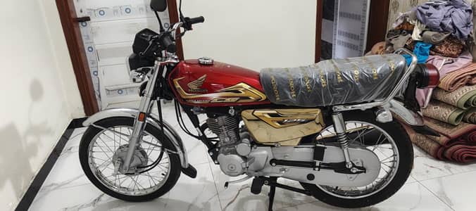 Honda 125 special Gold edition