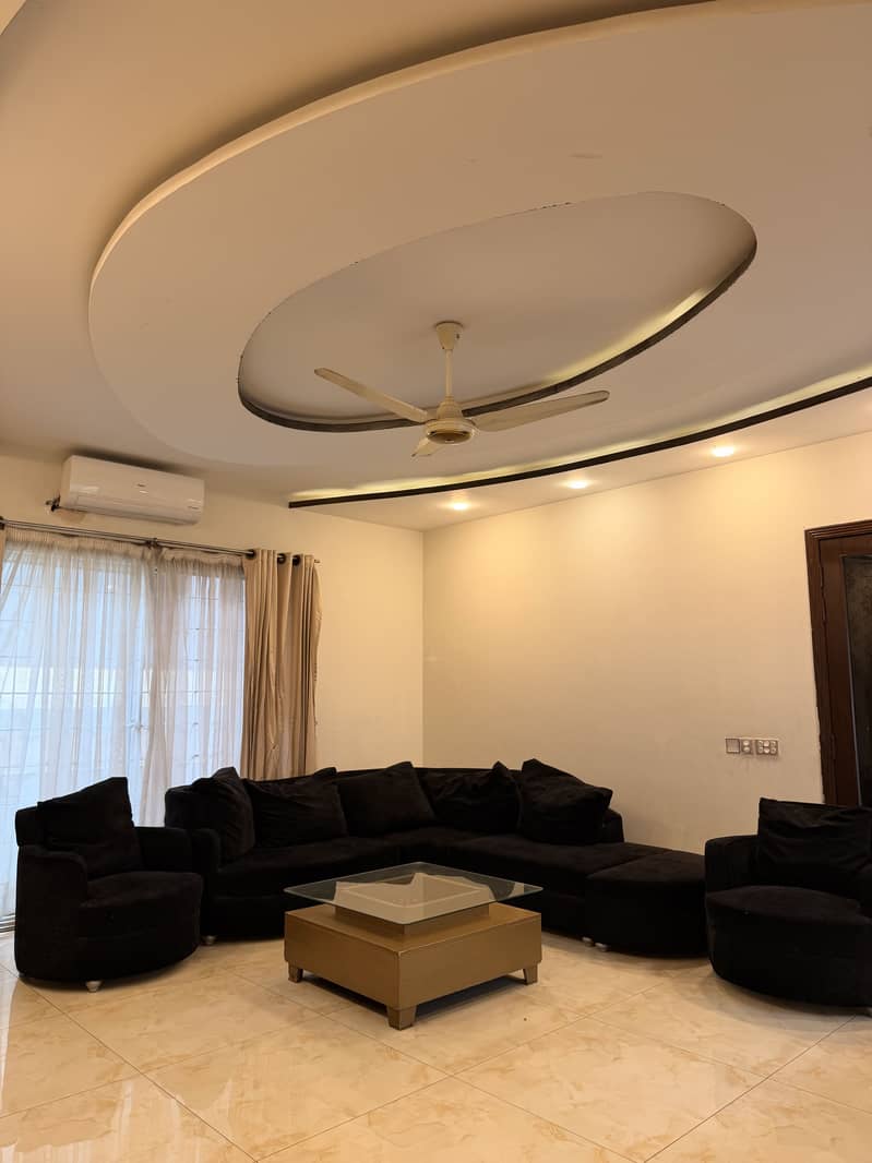 Black Sofa Set 2