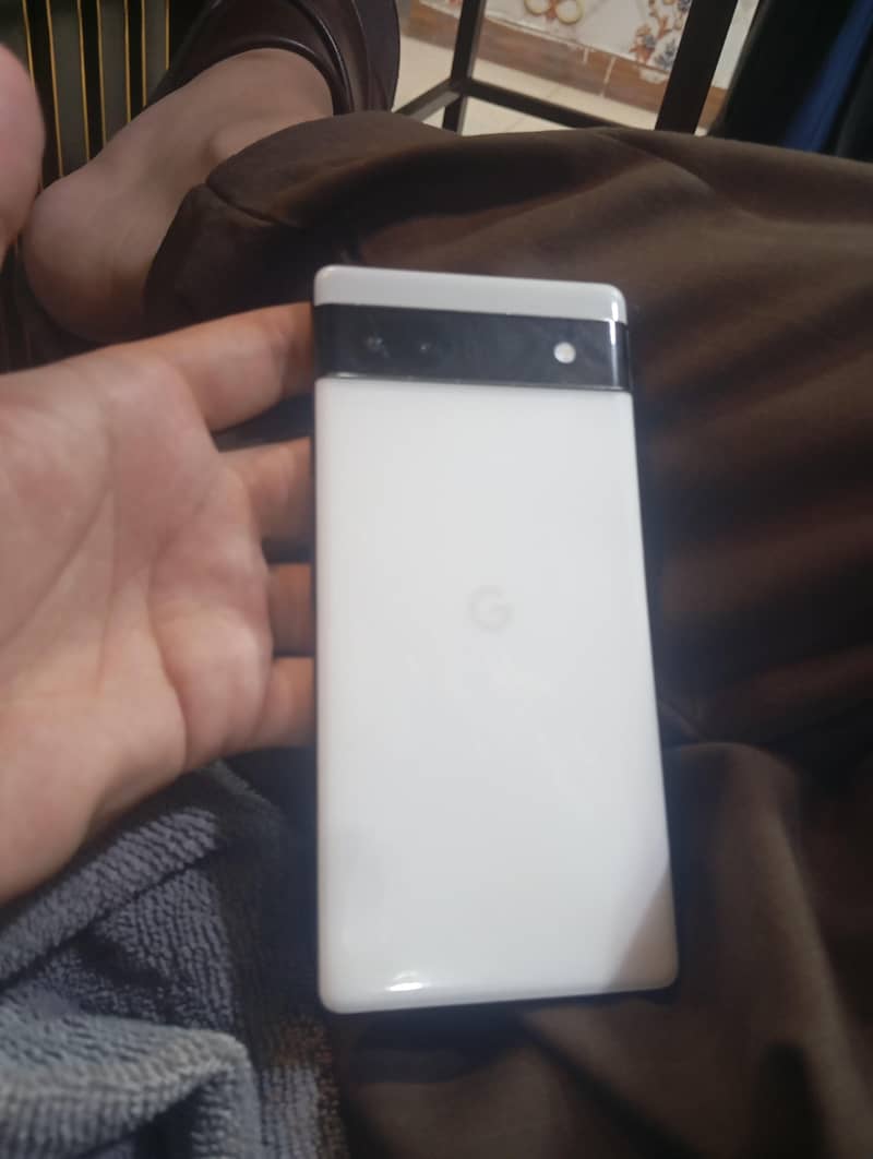 Google Pixel 6a 1