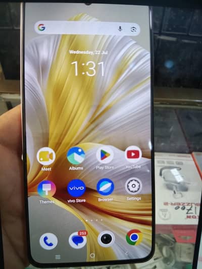 Vivo V50 Lite