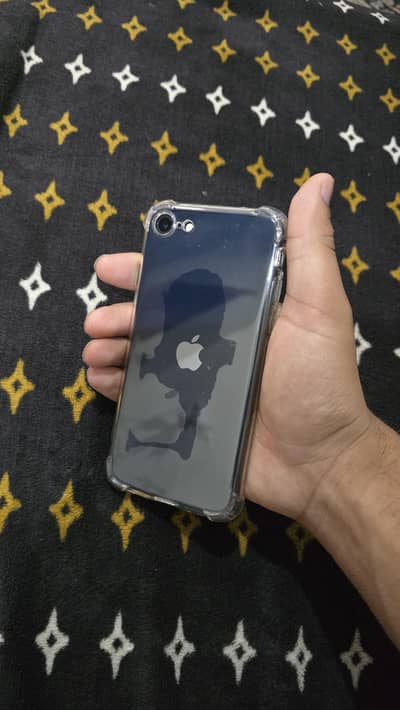 Apple iPhone SE 3