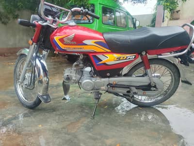 CD 70 lovers