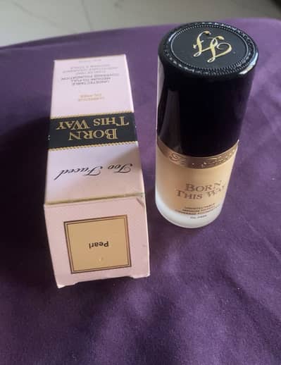 Too faced orignal foundation for sale