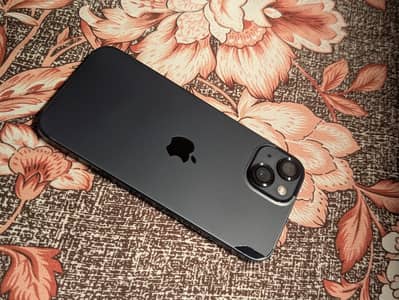 I phone 13 | 10/10 spotless condition 83 battery health