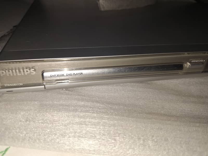PHILIPS CD PLAYER 0