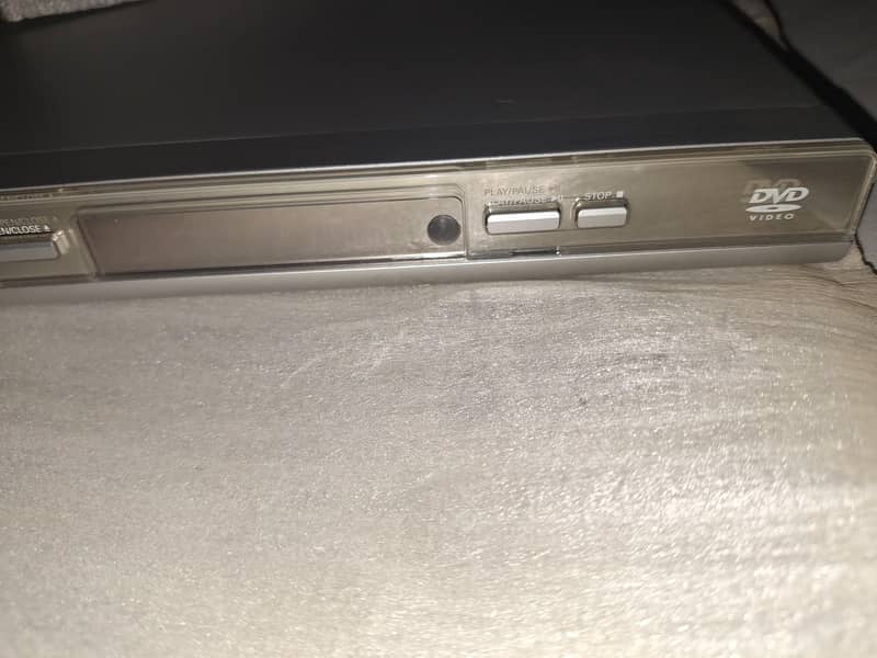 PHILIPS CD PLAYER 1