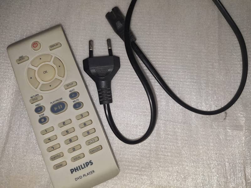 PHILIPS CD PLAYER 6