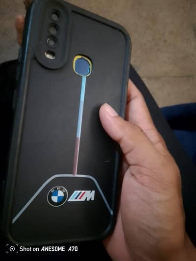 vivo y15 for sale officially PTA approved no any fault.