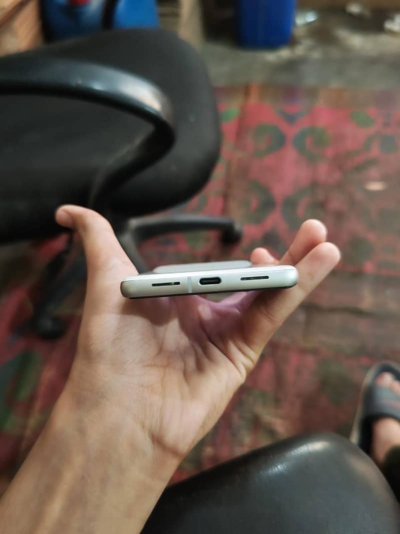 Google Pixel 7 2