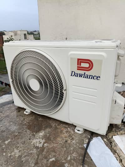 Brand New Dowlance inverter ac only 1 moth used