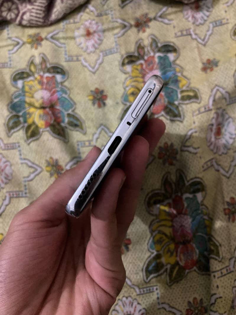 Tecno CAMON 40 Pro 2