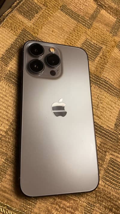 Apple iPhone 13 Pro
