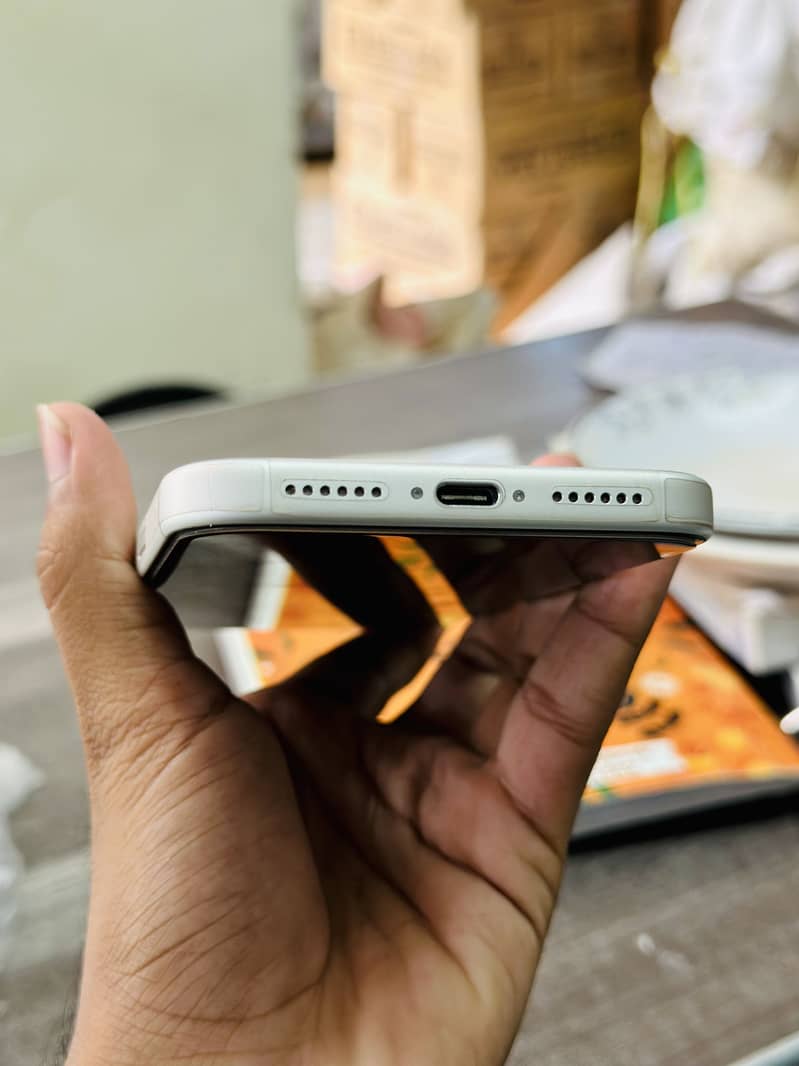 iPhone 17 Pro Max 2