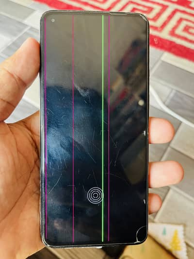 One Plus 8T pannel lines