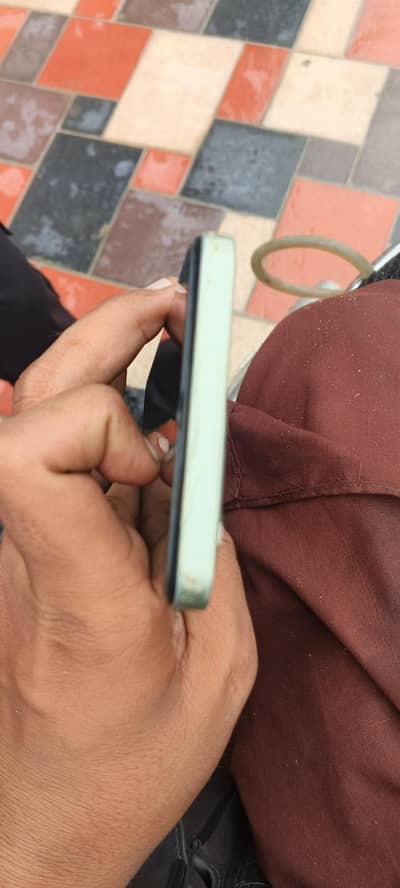 Realme C63