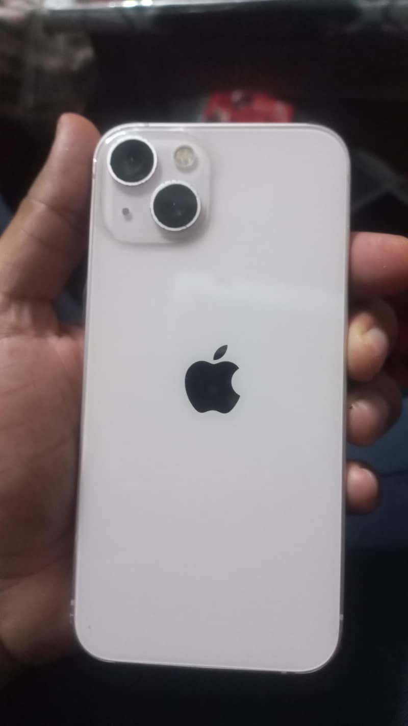Apple iPhone 13 1