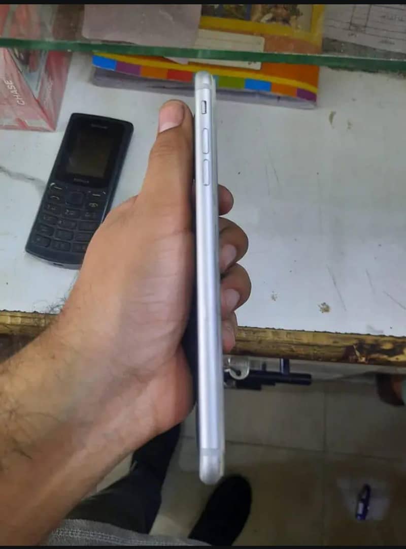 Apple iPhone 7 Plus 7